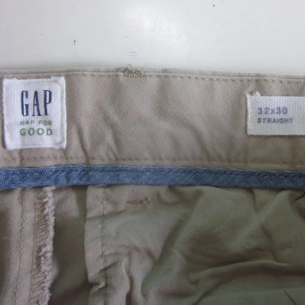 Mens Gap Khakis Size 32 X 30 Chino Pants Cotton Straight Leg Tan Iconic Stretch